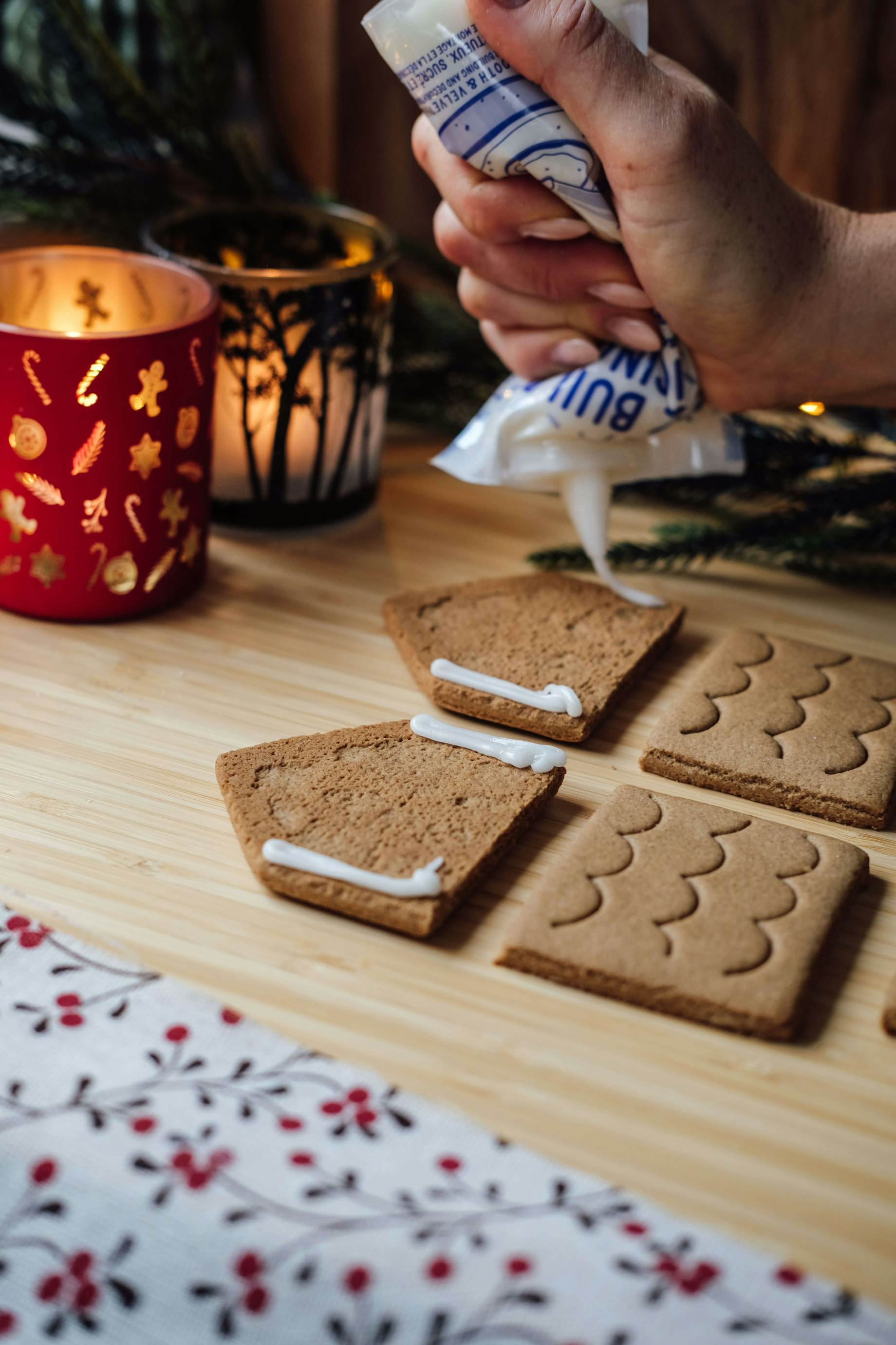 Fremgangsmåde samling af peberkagehus step 6