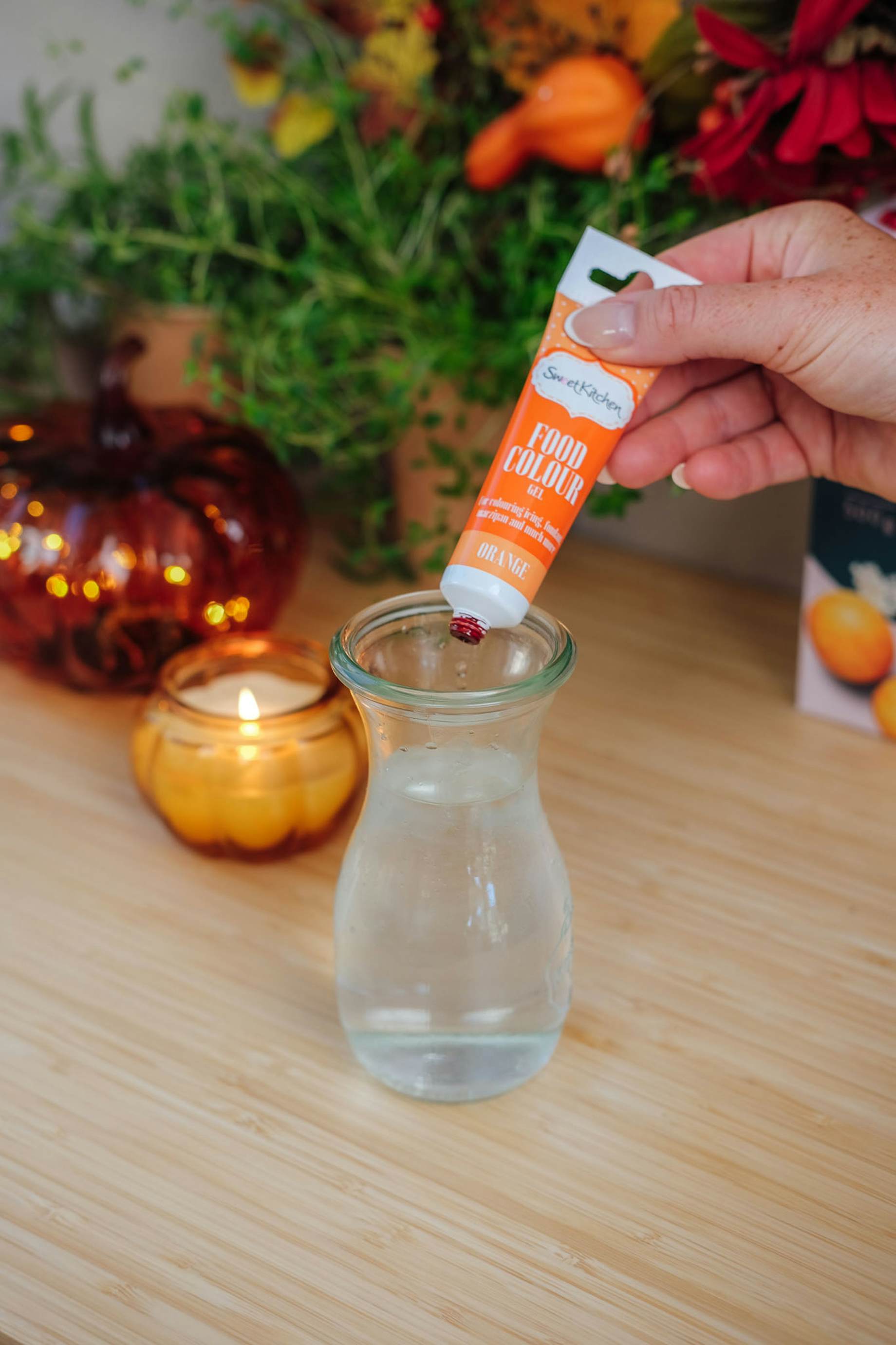 Bag lækre græskarboller til halloween med BilkaToGo