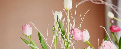 Pynt hjemmet med tulipaner til påske