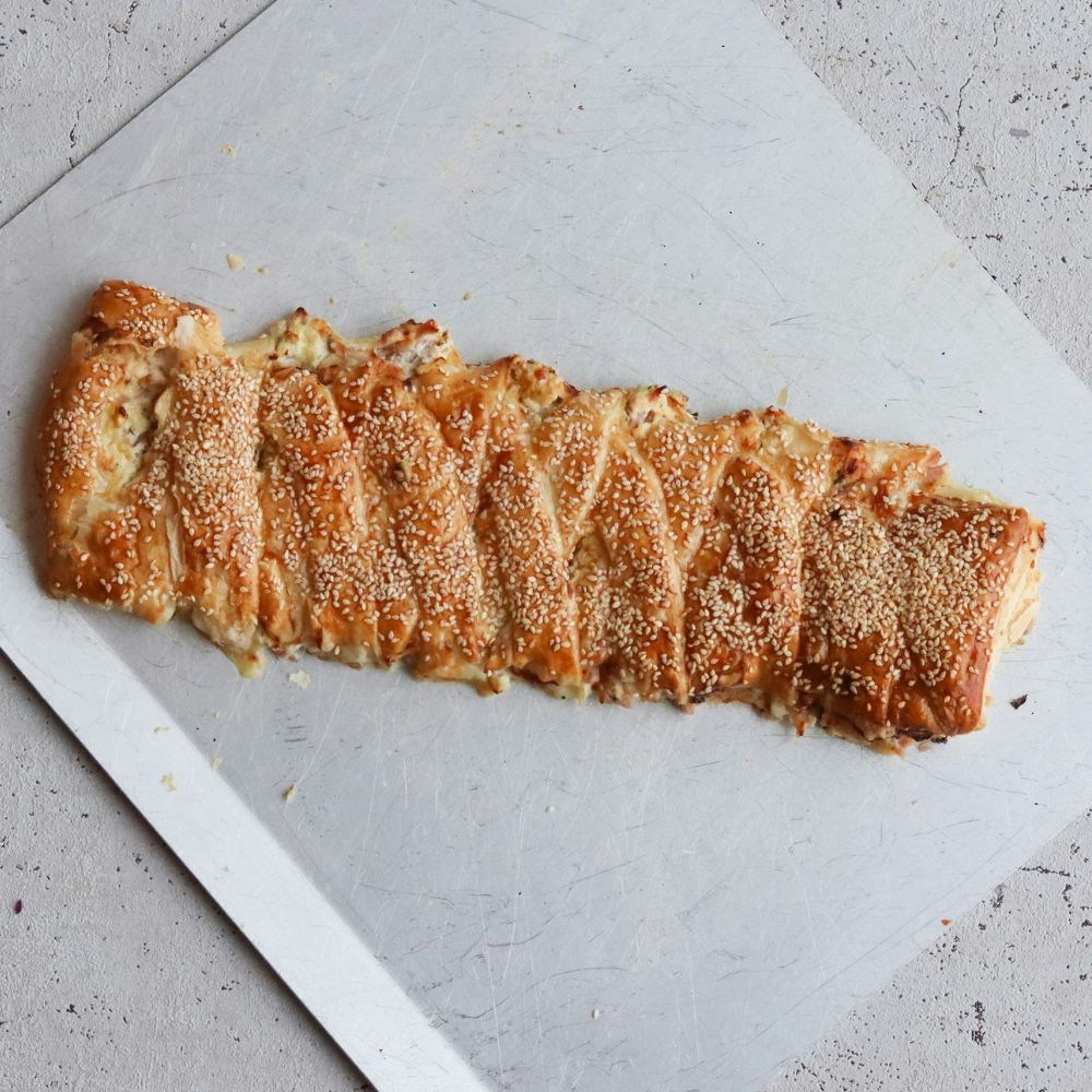 Skinkestang med spidskålssalat