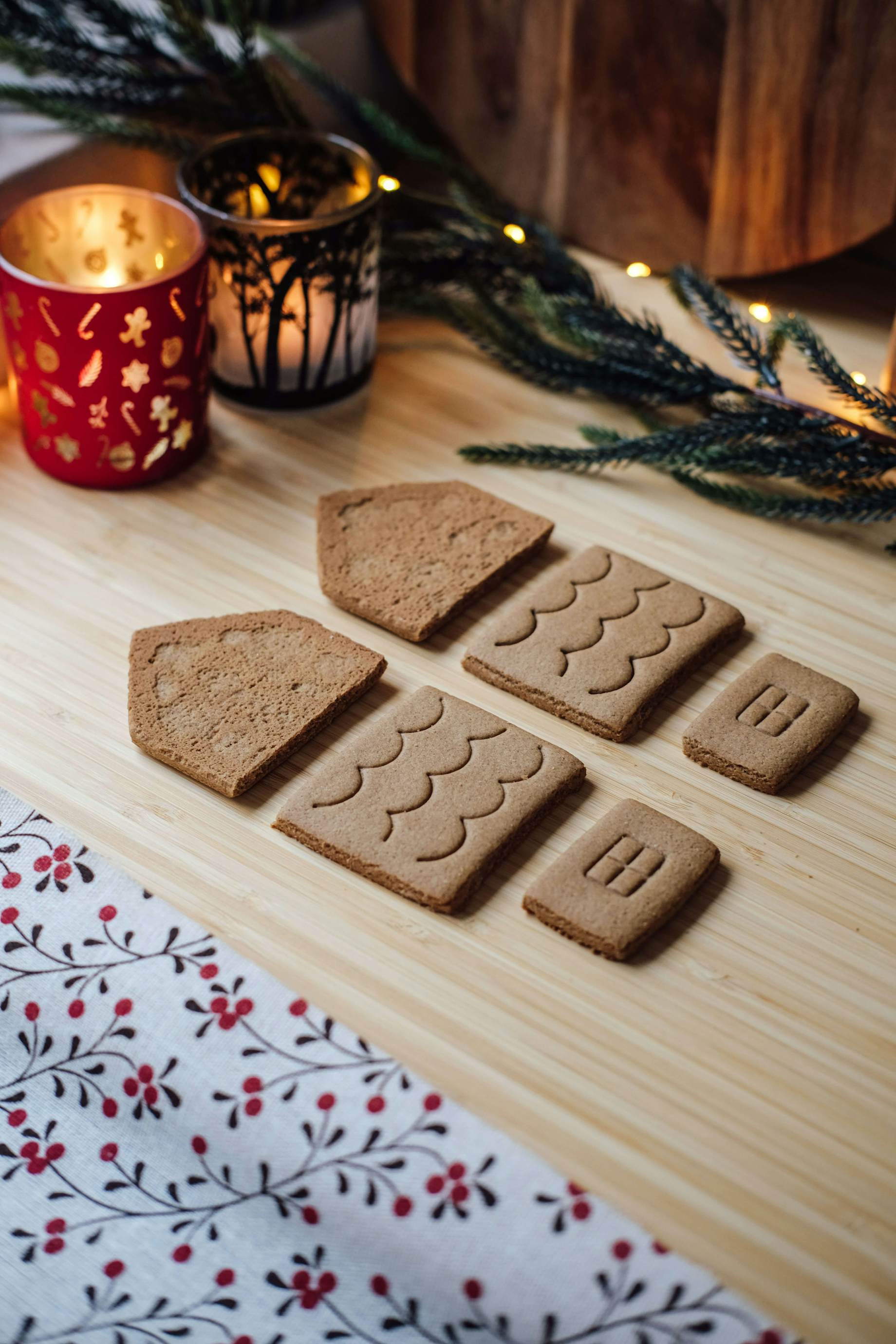 Fremgangsmåde samling af peberkagehus step 3