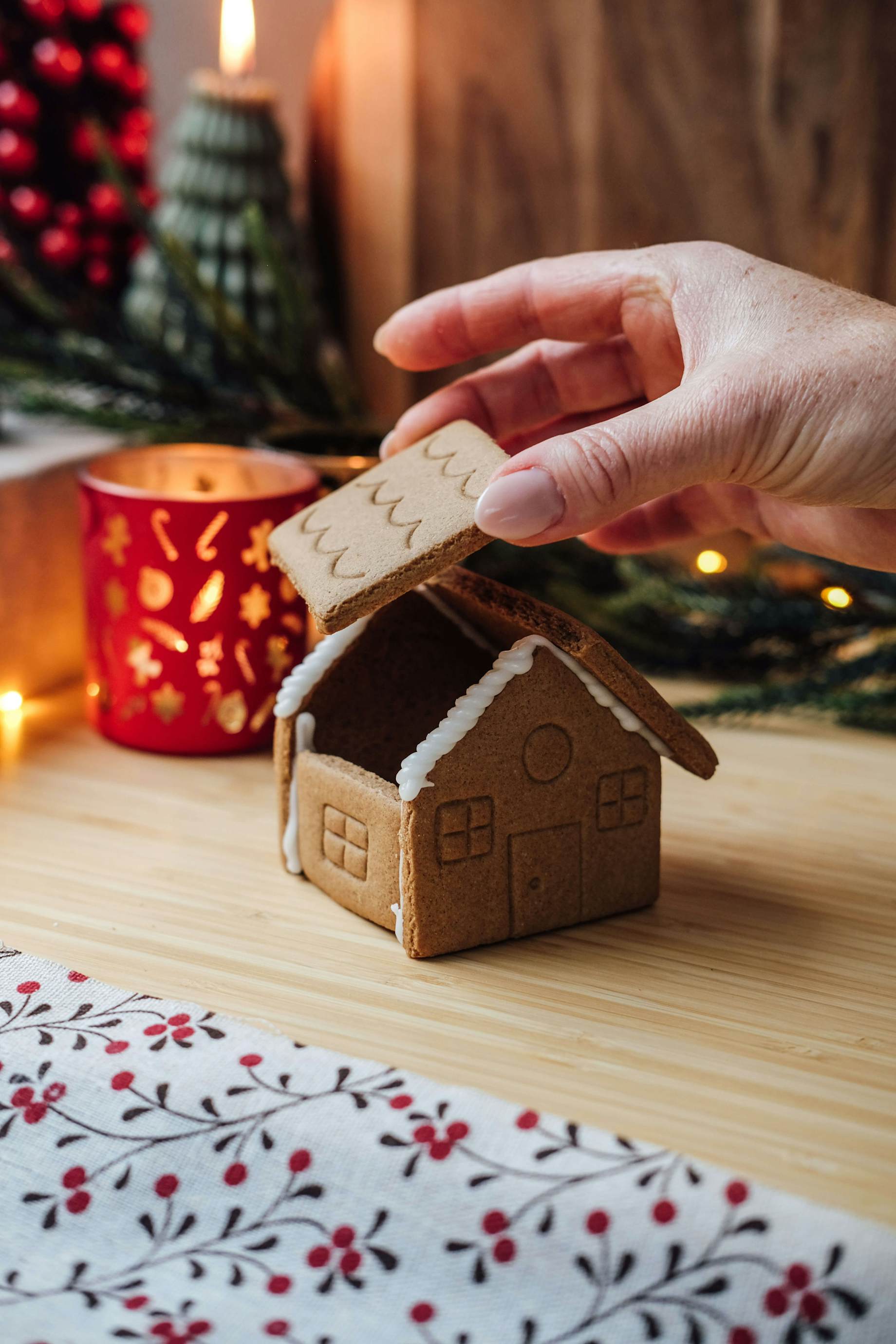 Fremgangsmåde samling af peberkagehus step 10