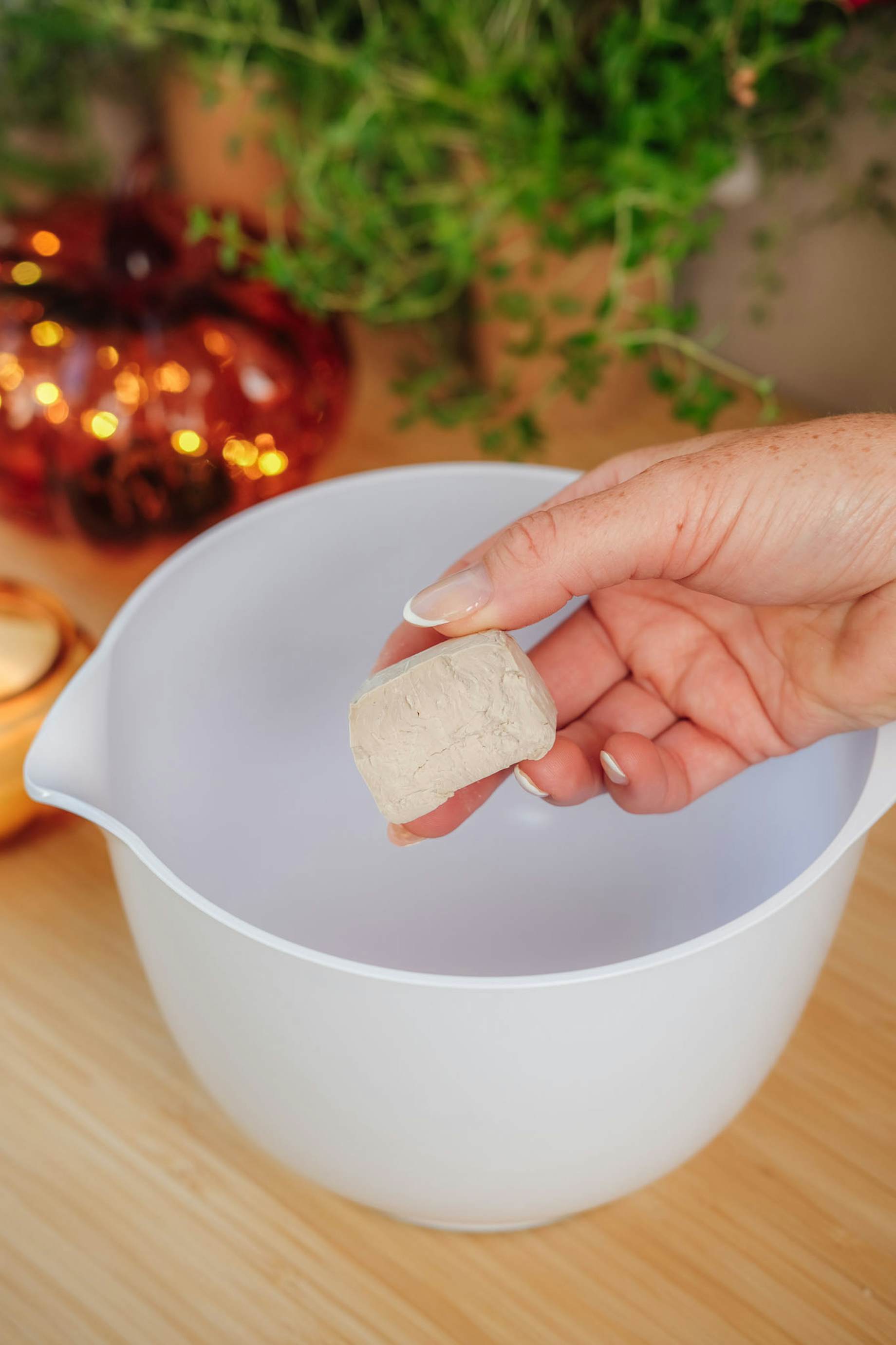 Bag lækre græskarboller til halloween med BilkaToGo