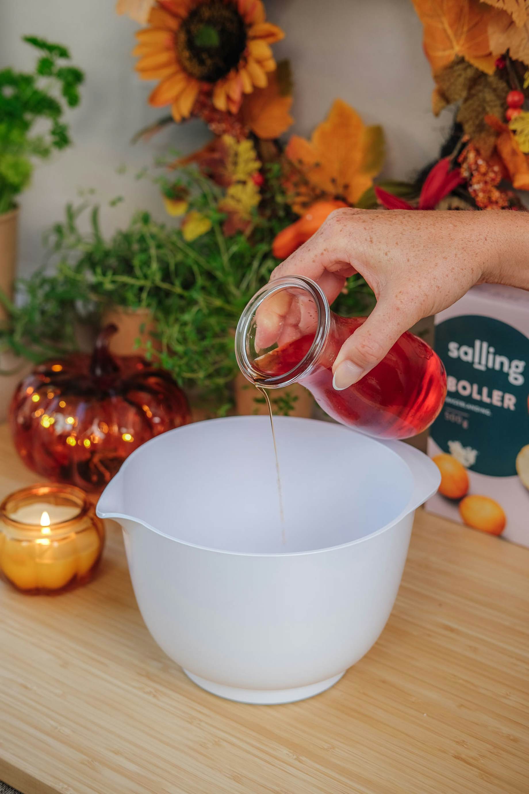 Bag lækre græskarboller til halloween med BilkaToGo
